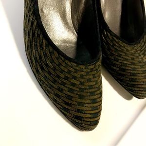 Charles Jourdan woven suede heels pumps